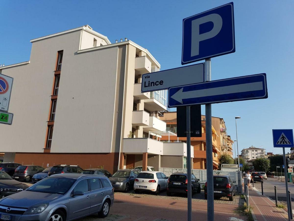 Sottomarina Beach Apartment Exteriör bild